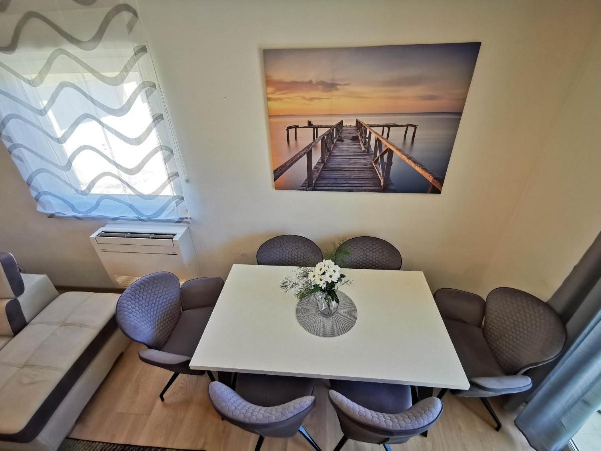Apartment Ližnjan Extérieur photo