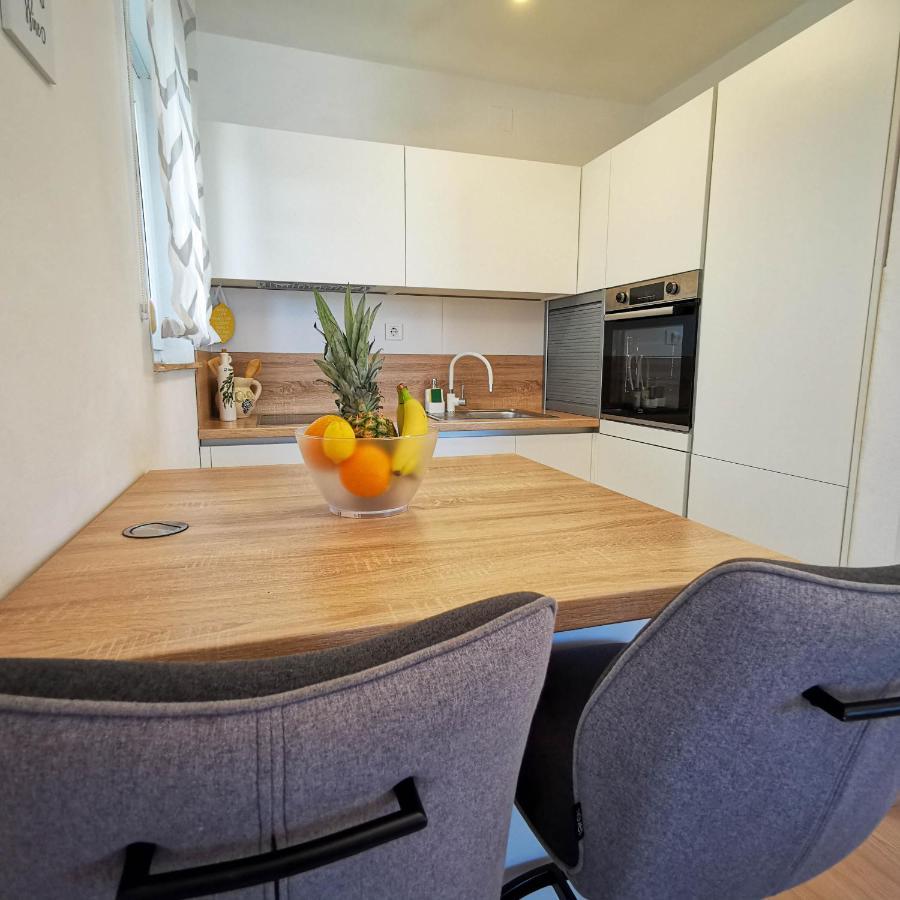 Apartment Ližnjan Extérieur photo
